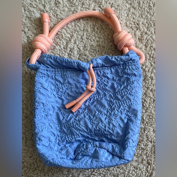 NEW Dolce & Gabbana Mini Bucket Bag 🩵 - Picture 9 of 12